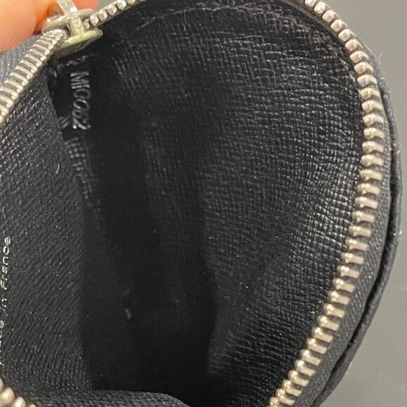 Louis Vuitton Mini Monogram Conte De Fees Apple Monogram Coins Purse (116721) - Picture 4 of 5